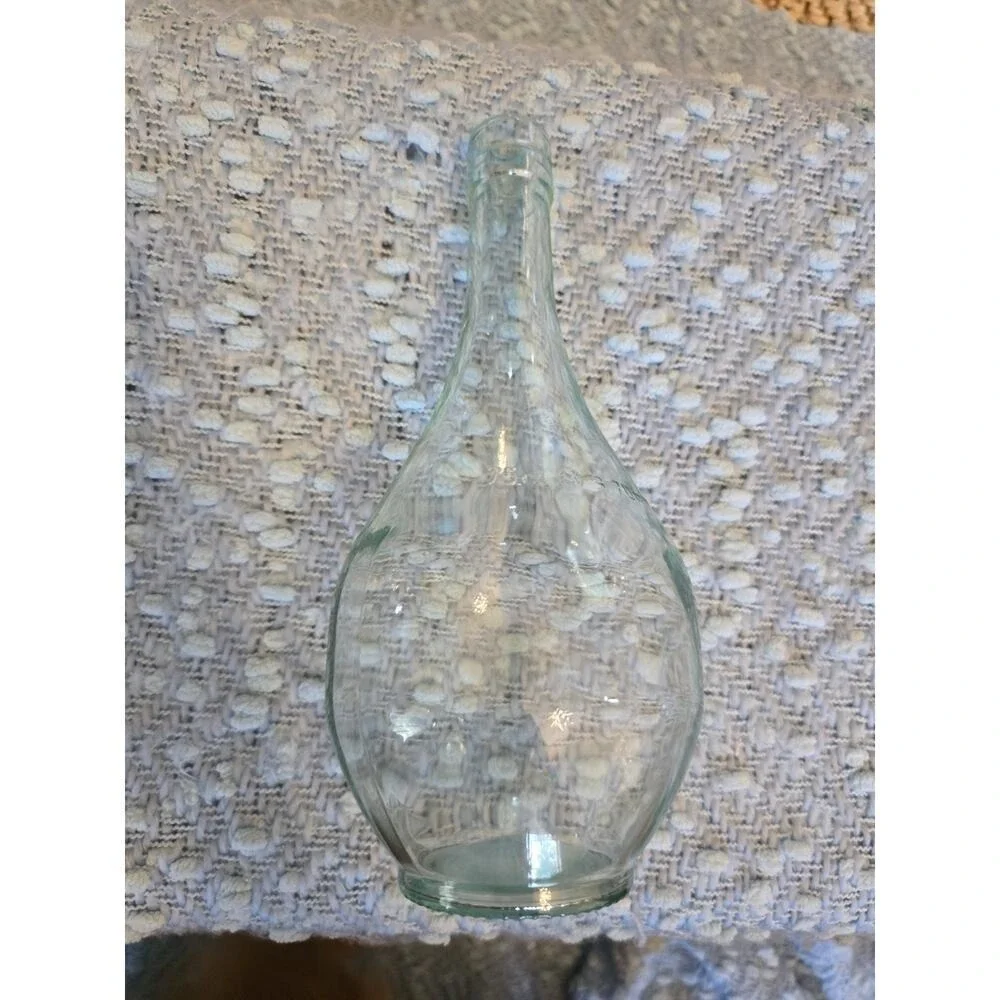 Vintage Clear‎ Glass Bottle Vase 750 ml Embossed Decorative Carafe E2